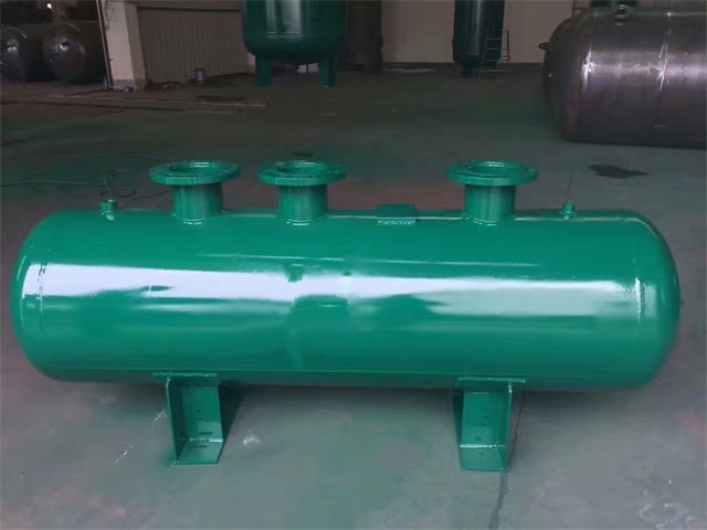 磴口磴口磴口蒸汽分气缸